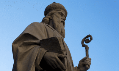 asclepius 1: Asclepius: The Patron God of Doctors